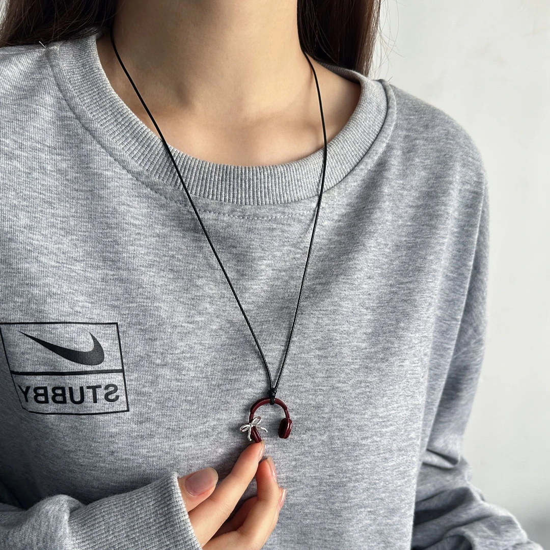 合金皮质项链 X4891-1简约个性小众轻奢百搭潮流嘻哈耳机抽拉项链