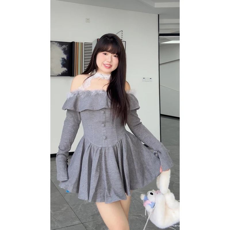 米米子定制高级灰一字肩连衣裙收腰显瘦蓬蓬短裙秋冬新款韩版裙子