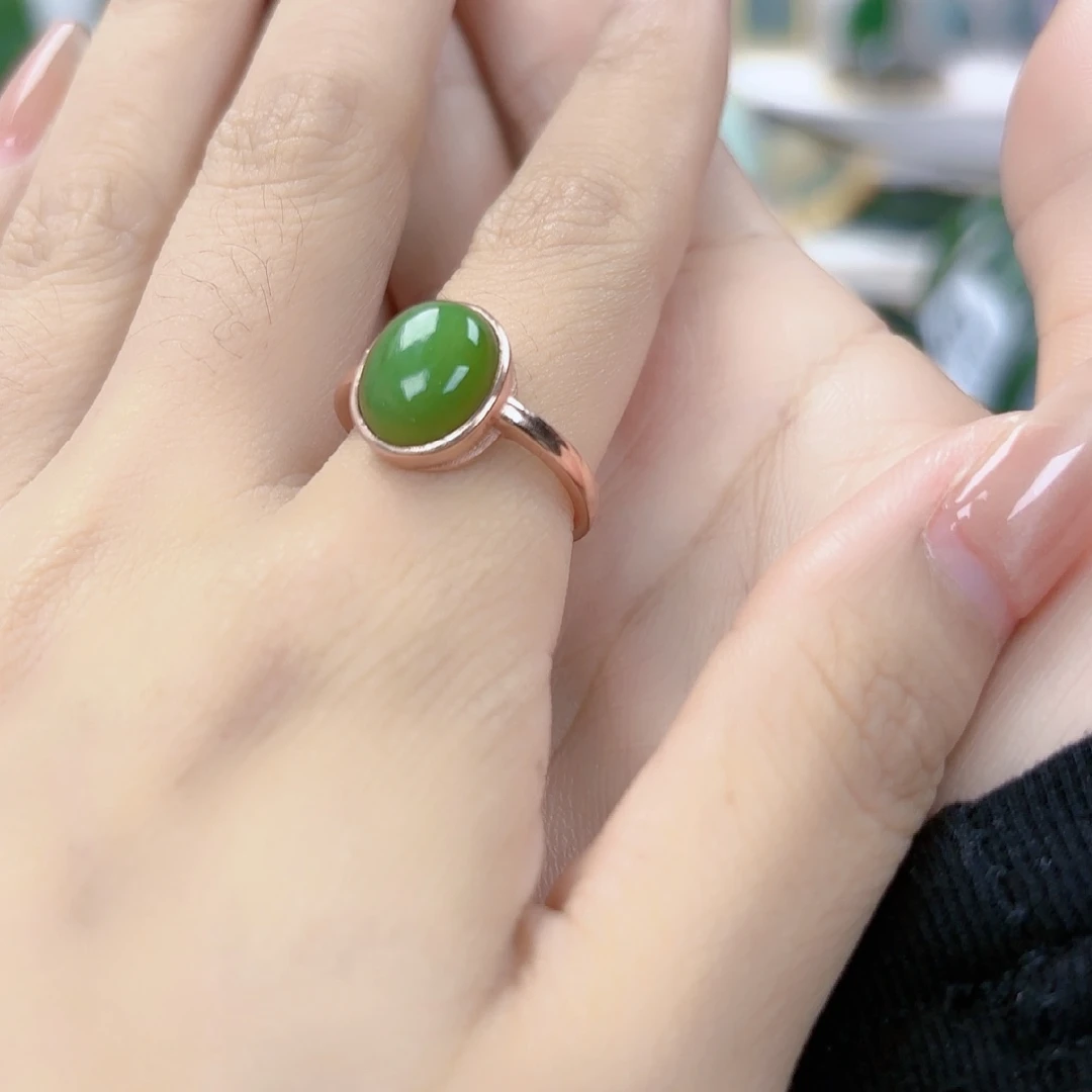 和田玉（碧玉）戒指未镶嵌