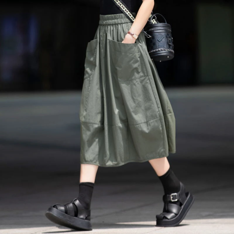 军绿色松紧腰裙子中长款半身裙女春夏薄款工装裙高腰2025新款