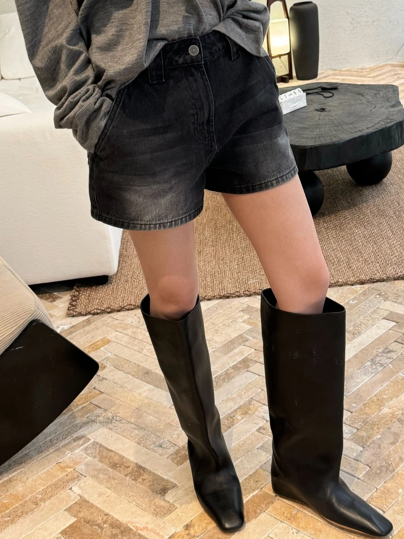 金子/JZ SO MUCH【洗水灰牛牛仔短裤】洗水百搭简约牛仔短裤