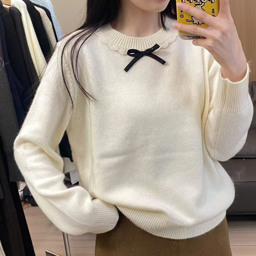 圆领蝴蝶结针织上衣  HF 72361