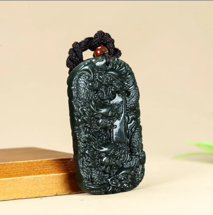 新疆和田玉 青玉 塔青一细 九龙护主 挂件 经典时尚百搭气质款