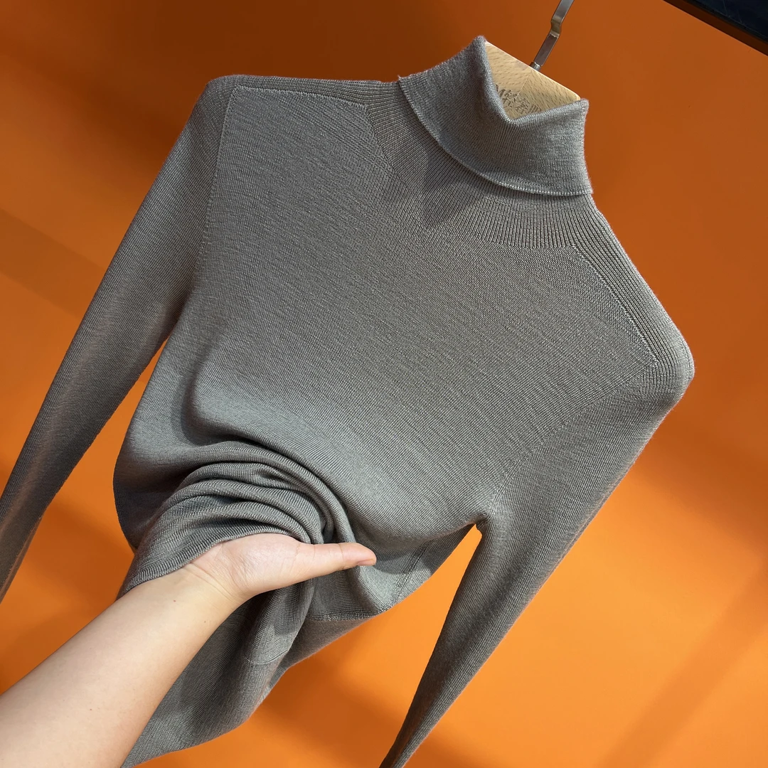 2024秋冬新款修身百搭轻奢女打底高领无缝一体长袖精纺100%羊毛衫