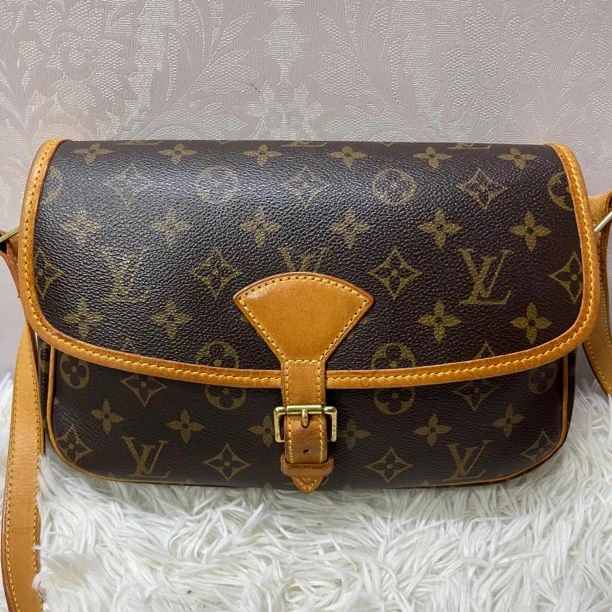 90新 LouisVuitton/路易威登 尔忧中古/路易威登/斜挎包95新00222