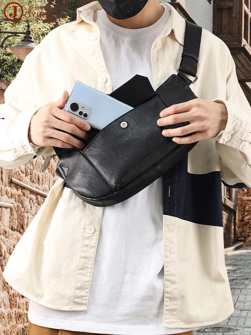 进口头层牛皮胸包男挎包简约复古包包骑行包原创软皮休闲腰包40岁