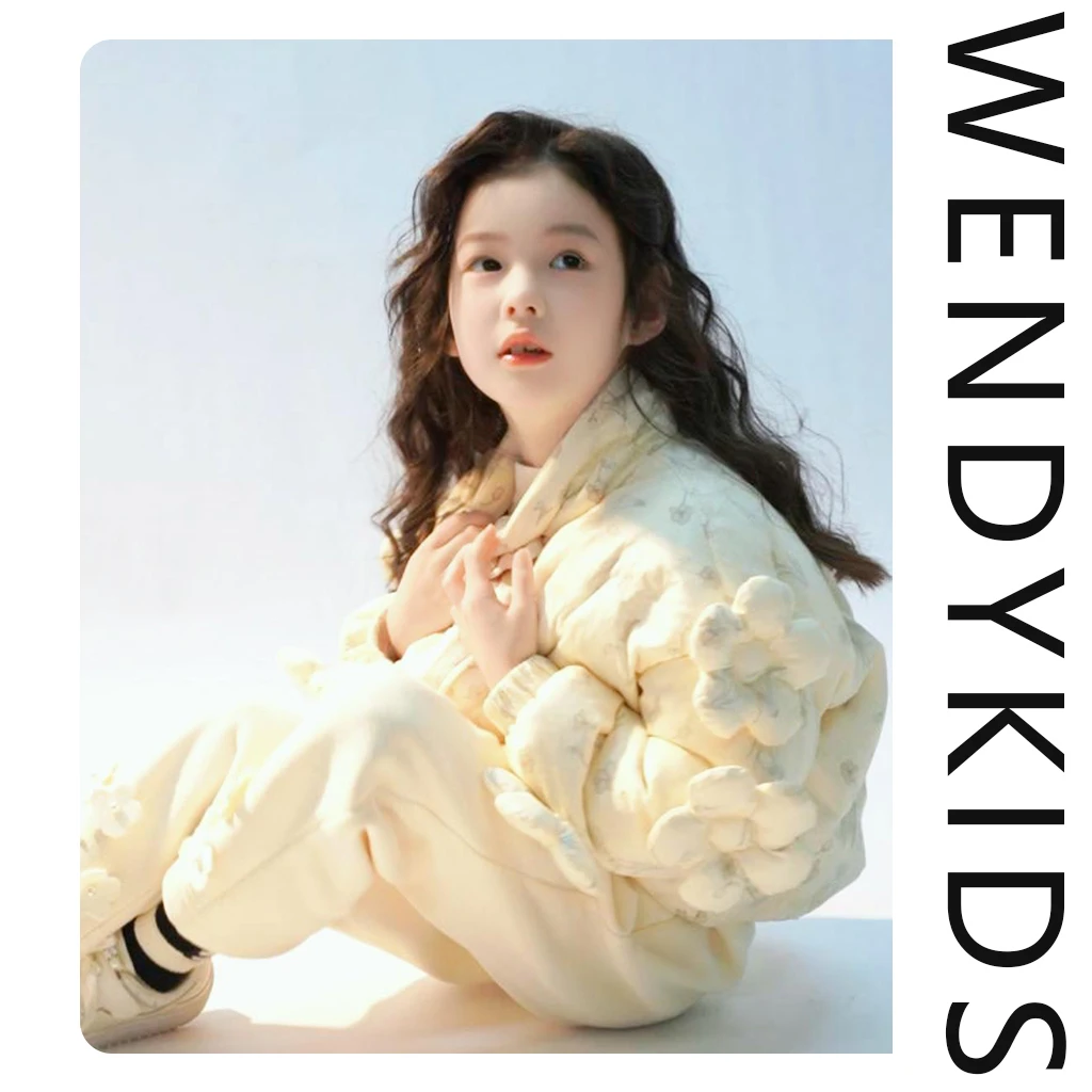 wendy   kids女宝花朵90白鸭绒羽绒服暗花提花加厚保暖面包服女童