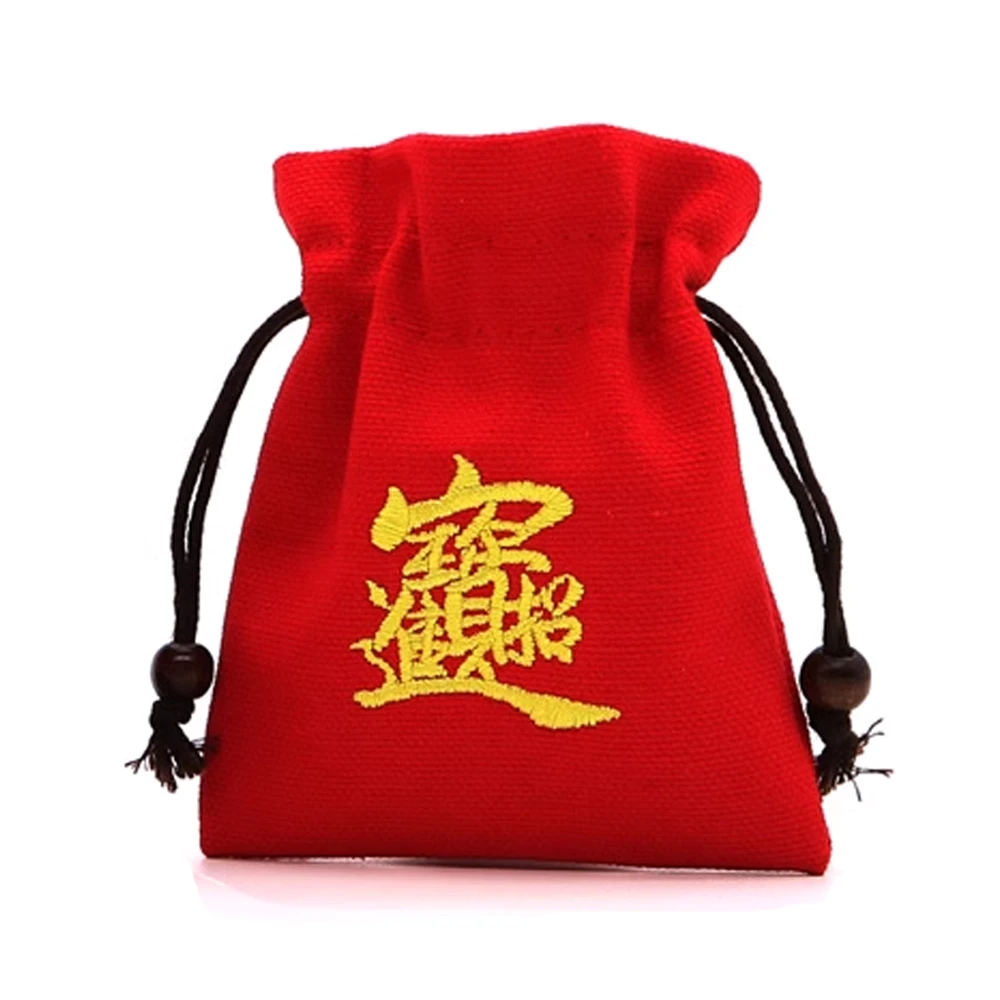 漂亮衣服一件随机发放