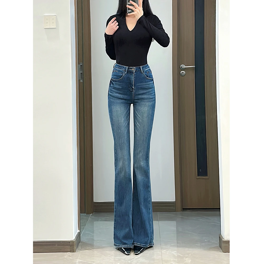 复古微喇牛仔裤女秋冬季新款爆款怀旧蓝高腰气质显瘦弹力喇叭裤子