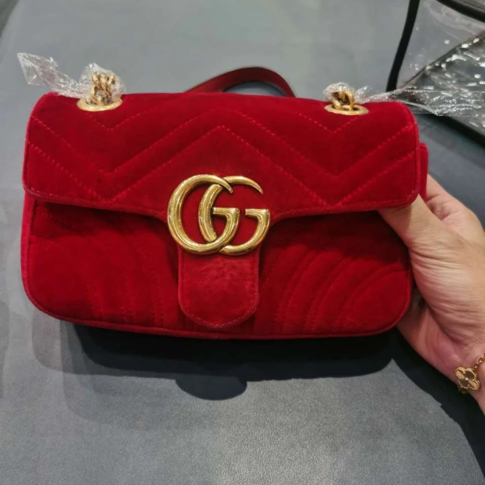 95新 GUCCI/古驰 红色丝绒 马蒙 单肩包/619 8548