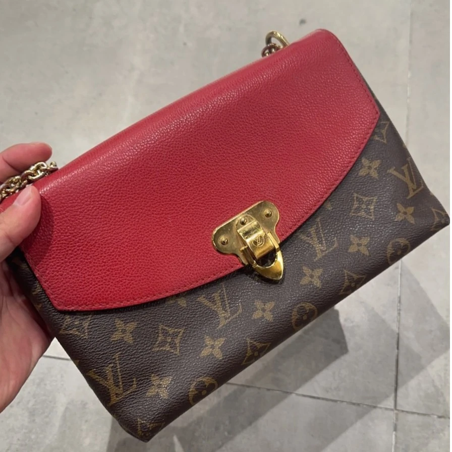 95新 LV 红盖链条包619 1738