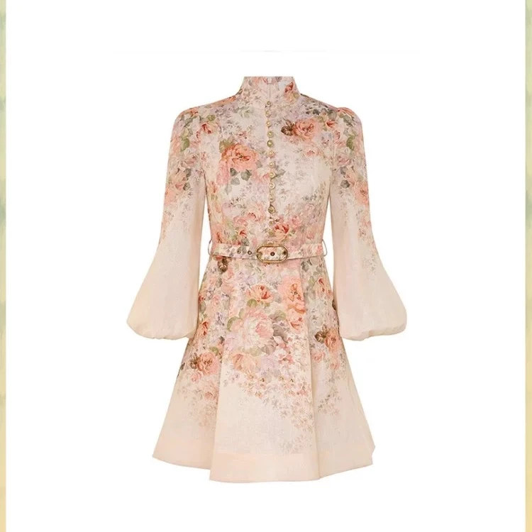 2024澳洲小众秋季新款奶油粉花朵连衣裙显瘦气质时尚修身