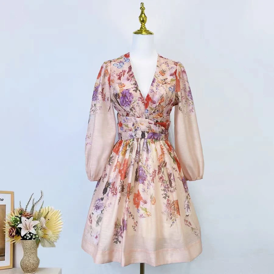 2024新款人间水蜜桃连衣裙