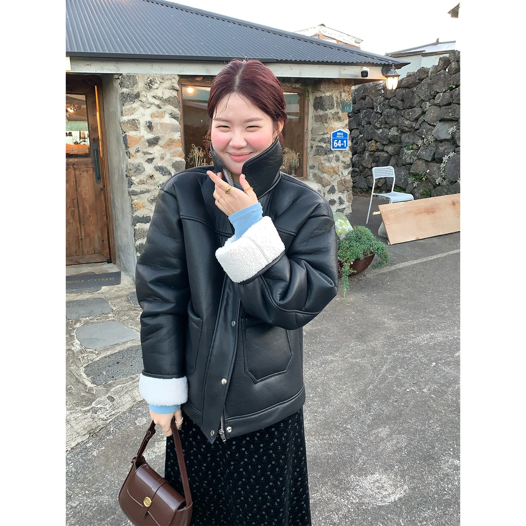 火火火【热熔黑巧】韩版秋冬皮毛一体外套复古外套W27905HH44