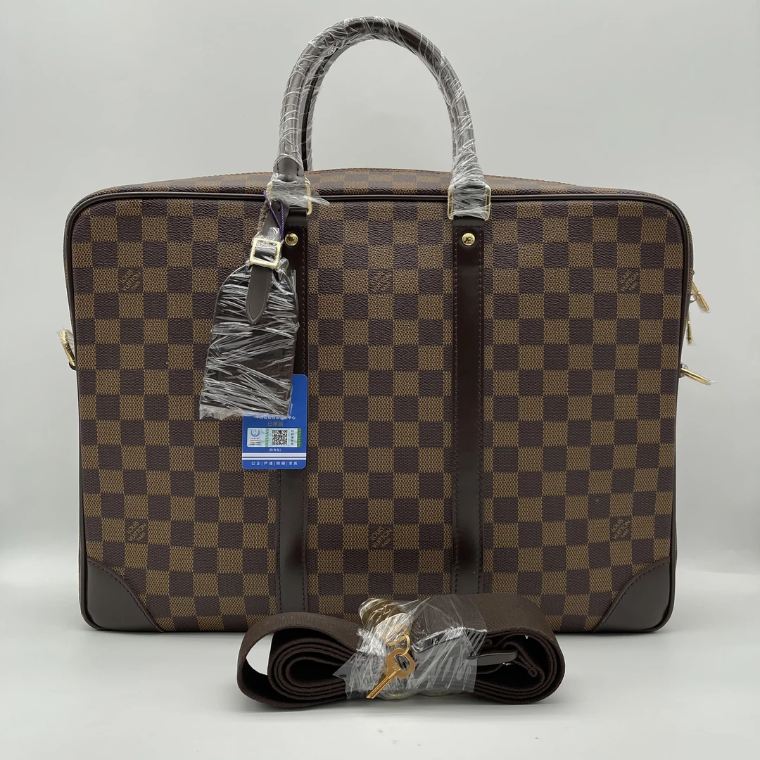 95新 LouisVuitton/路易威登 98新棕色棋盘格公文手提包/1367