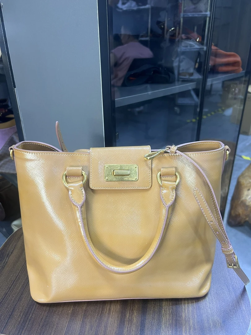 95新 Prada/普拉达 手提包/13150
