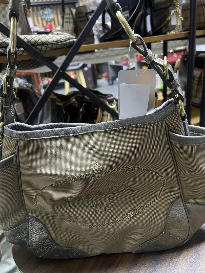 95新 Prada/普拉达 普拉达手提包/13171