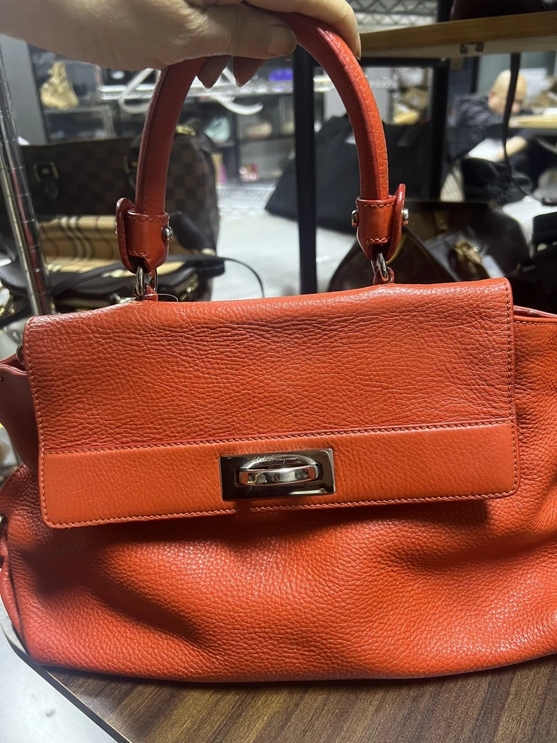 95新 FERRAGAMO/菲拉格慕 /斜挎包/14632