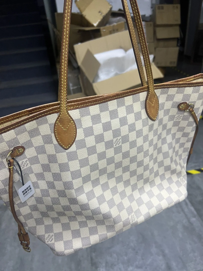 95新 LouisVuitton/路易威登