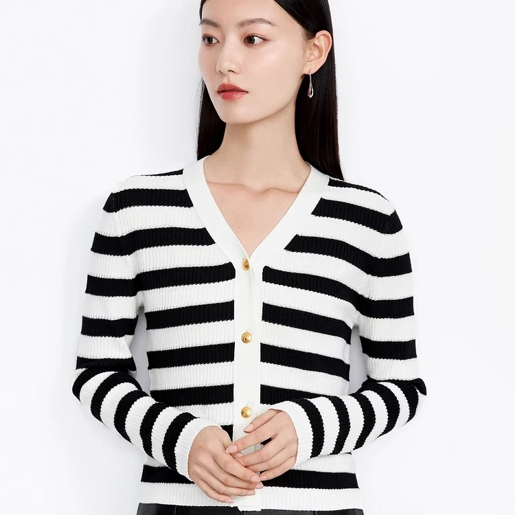 新款简约通勤条纹上衣长袖毛针织衫女时尚百搭修身-D22309D1113