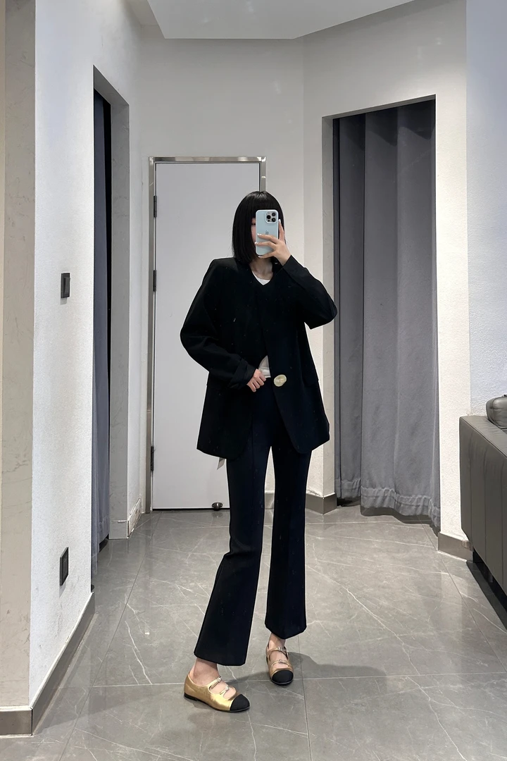 A7825定制面料黑色显瘦喇叭长裤