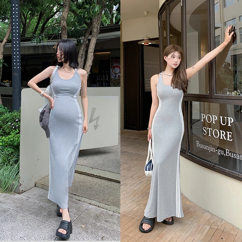 十三粥私服 美式拽姐 时髦性感显瘦连帽卫衣裙休闲修身a字连衣裙