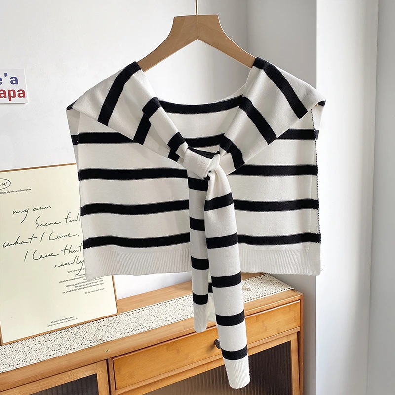 【大喜推荐】23秋新赵露思同款针织条纹披肩外搭女春秋百搭洋气黑白