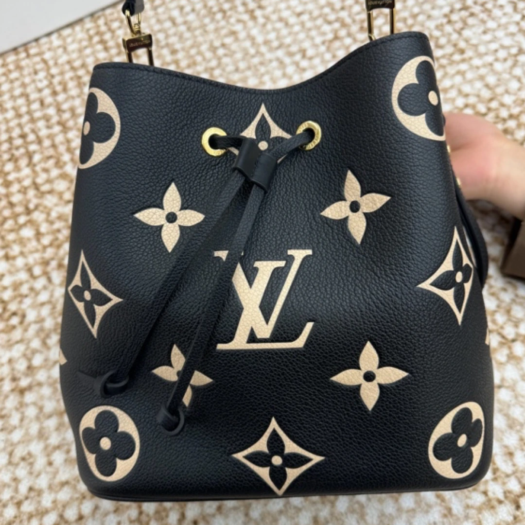99新 LouisVuitton/路易威登 冰冰中古/LV/黑水桶/
