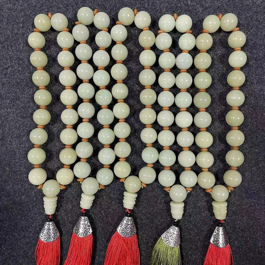 【管总福利】蛇纹石玉未镶嵌随机发一个手持