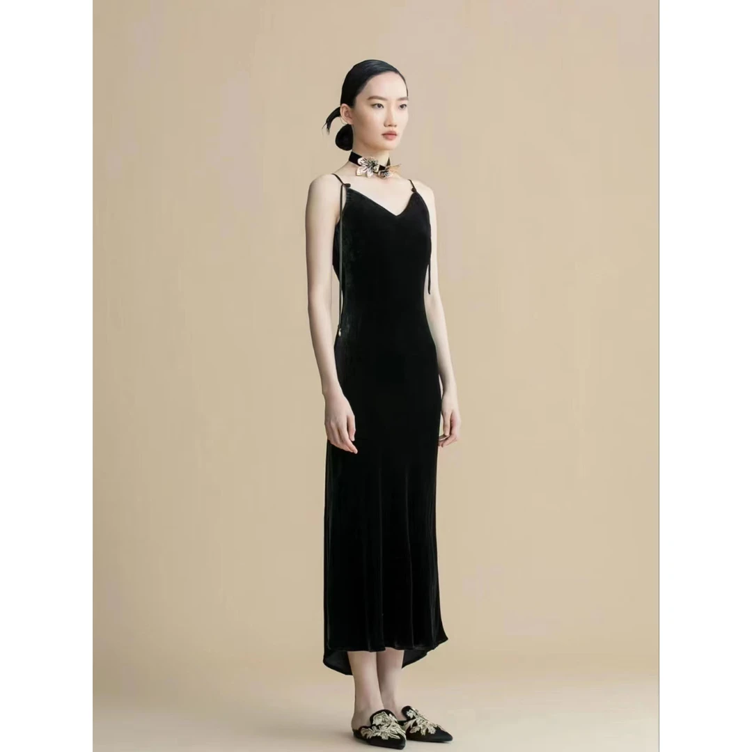 M1550 气质时髦吊带裙 裙长125 款号YX0356