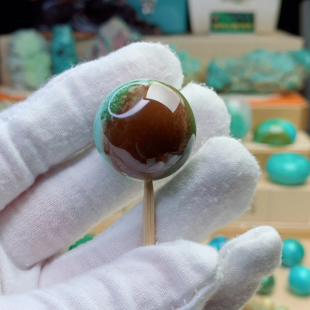 绿松石颈饰未镶嵌