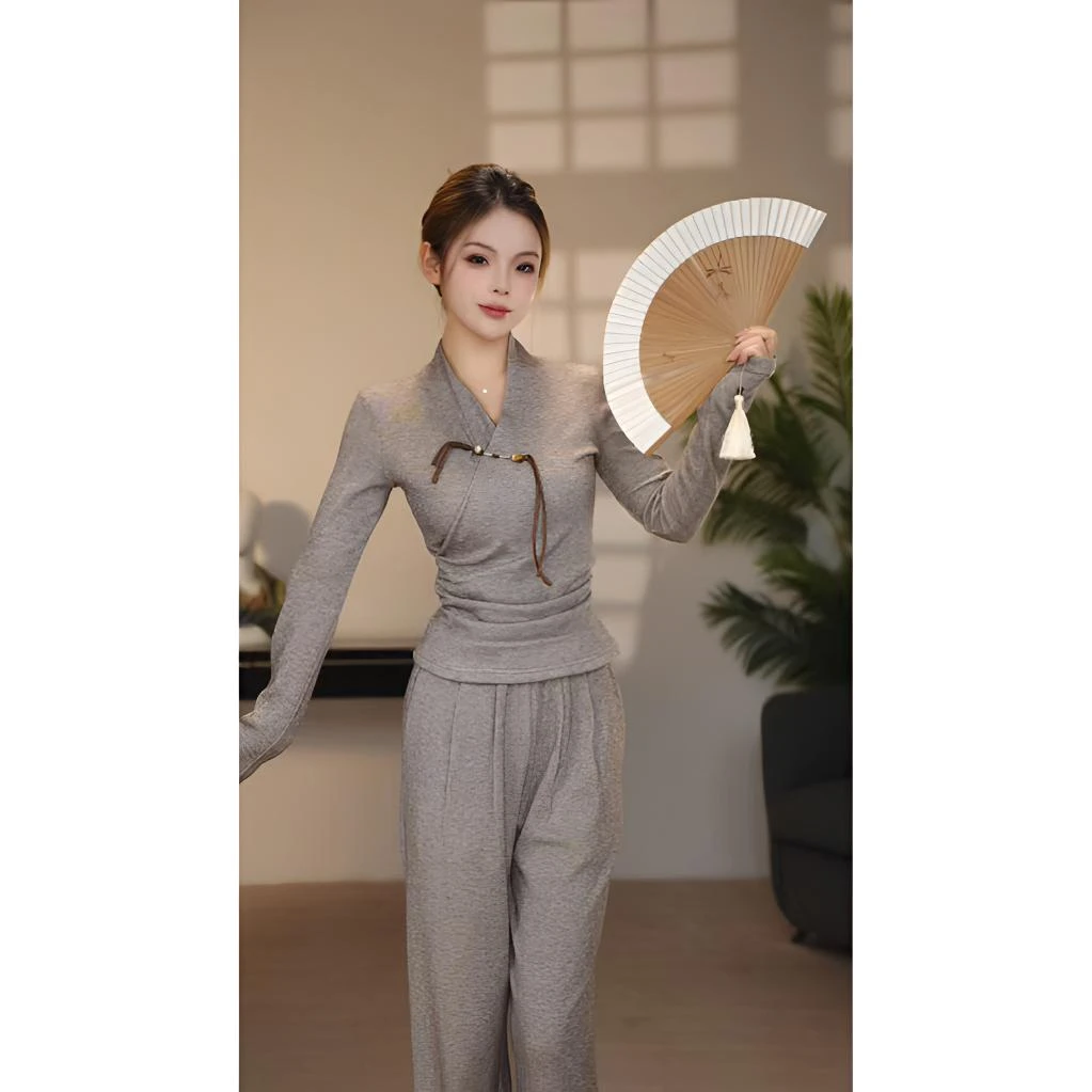 【闻讯】秋冬新款小众设计高级感气质修身新中式盘扣长袖套装-80066