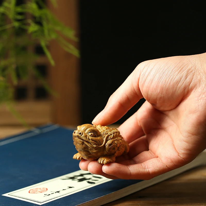 正品金丝楠木金蟾手把件小摆件饰品吊坠小叶帧楠招财木雕文玩礼品