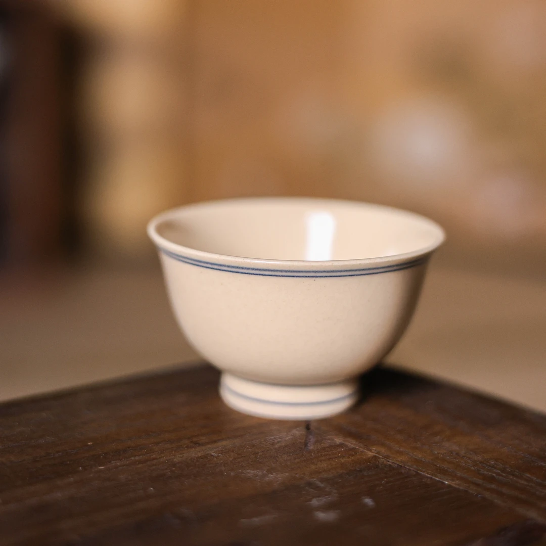 【小田甄陶】大号蓝边拙溪闲物素杯（SP061）