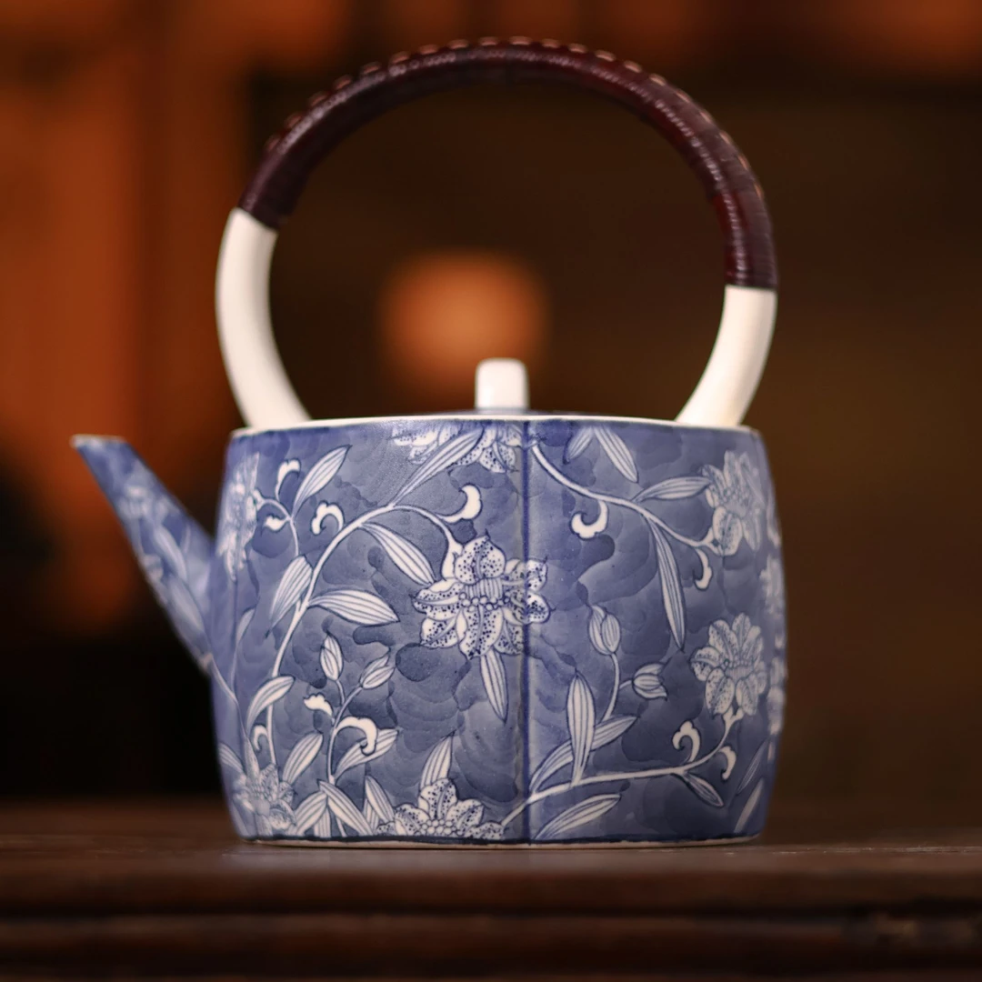 【小田甄陶】云裳百合-梵山堂-对影壶-550CC（W0557）