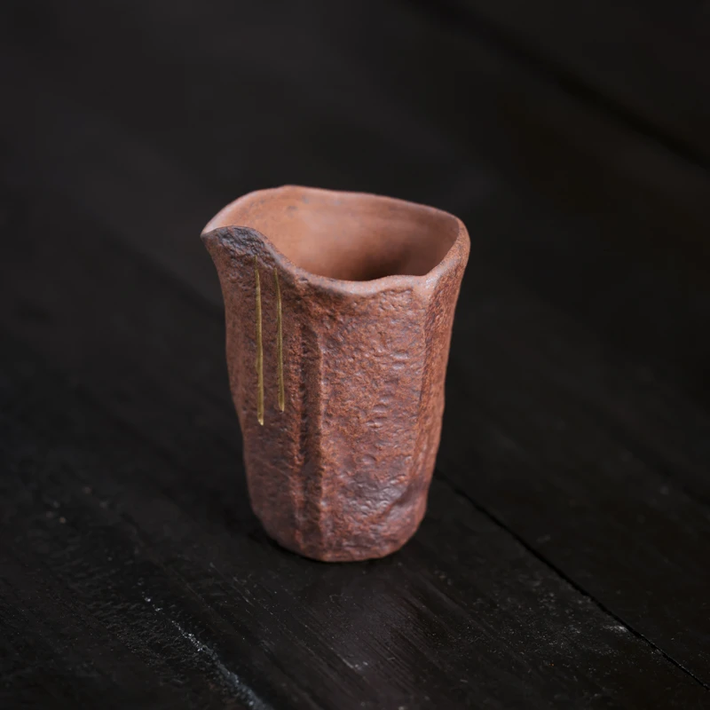 【小田甄陶】岩趣-黄丽君-琴弦高款公道杯-150CC（Q4272）