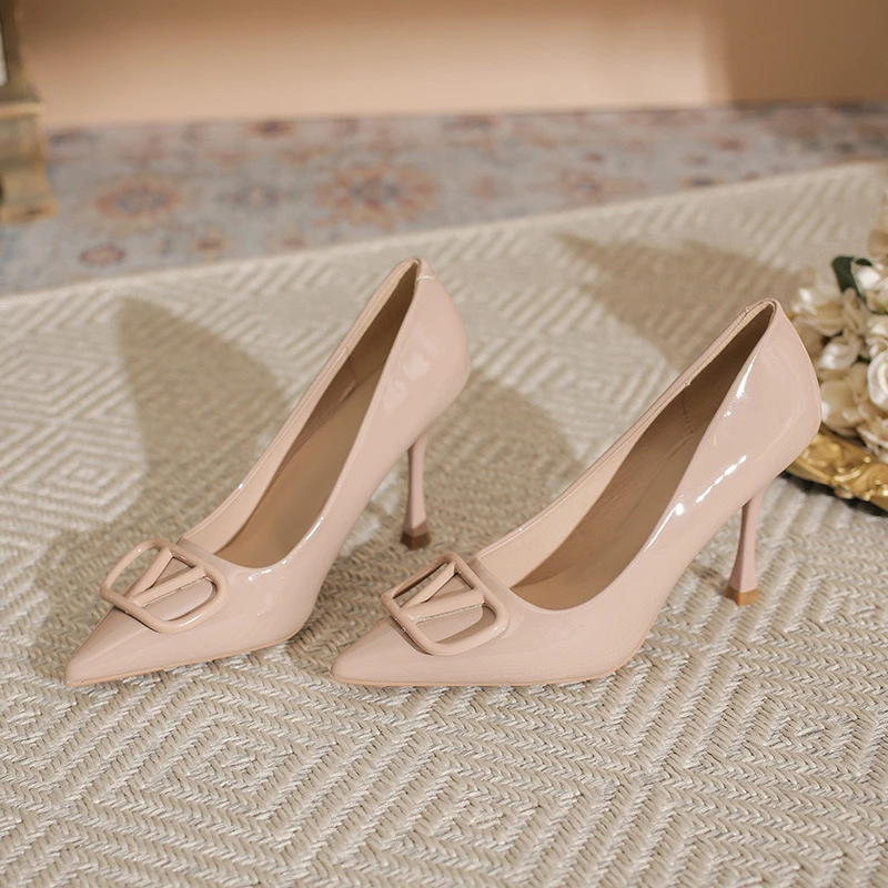 尖头浅口新款舒适百搭秋冬气质优雅法式仙女高跟鞋高端大气上档次