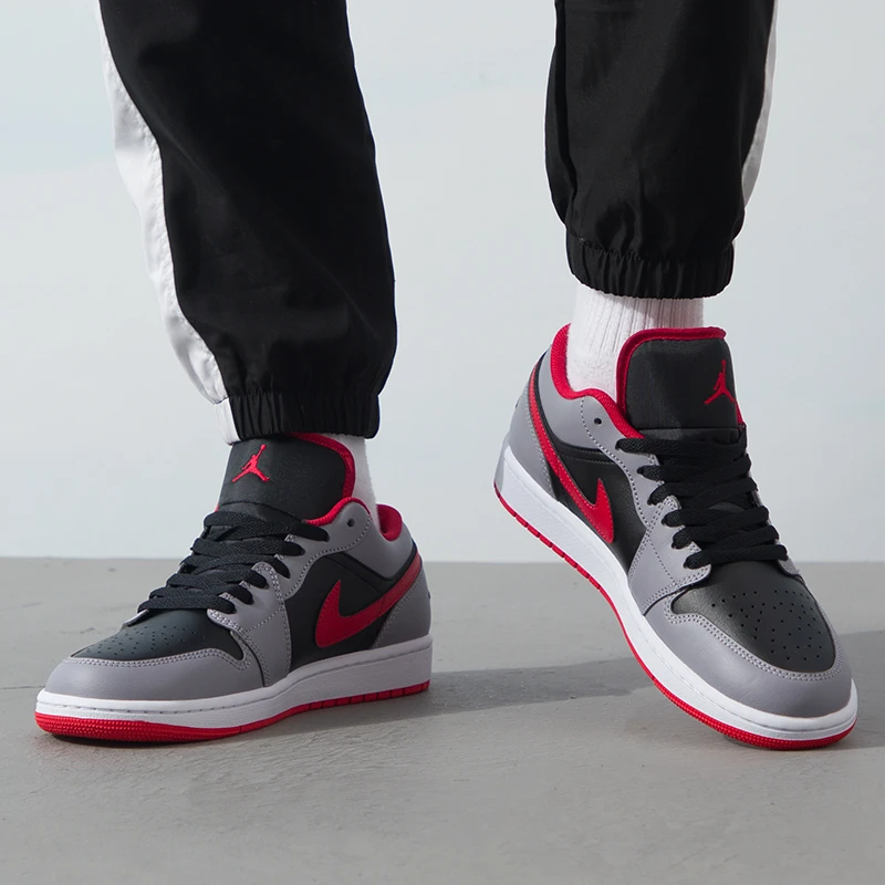 耐克男鞋2025春季新款AIR JORDAN 1 AJ1复古运动休闲篮球鞋553558