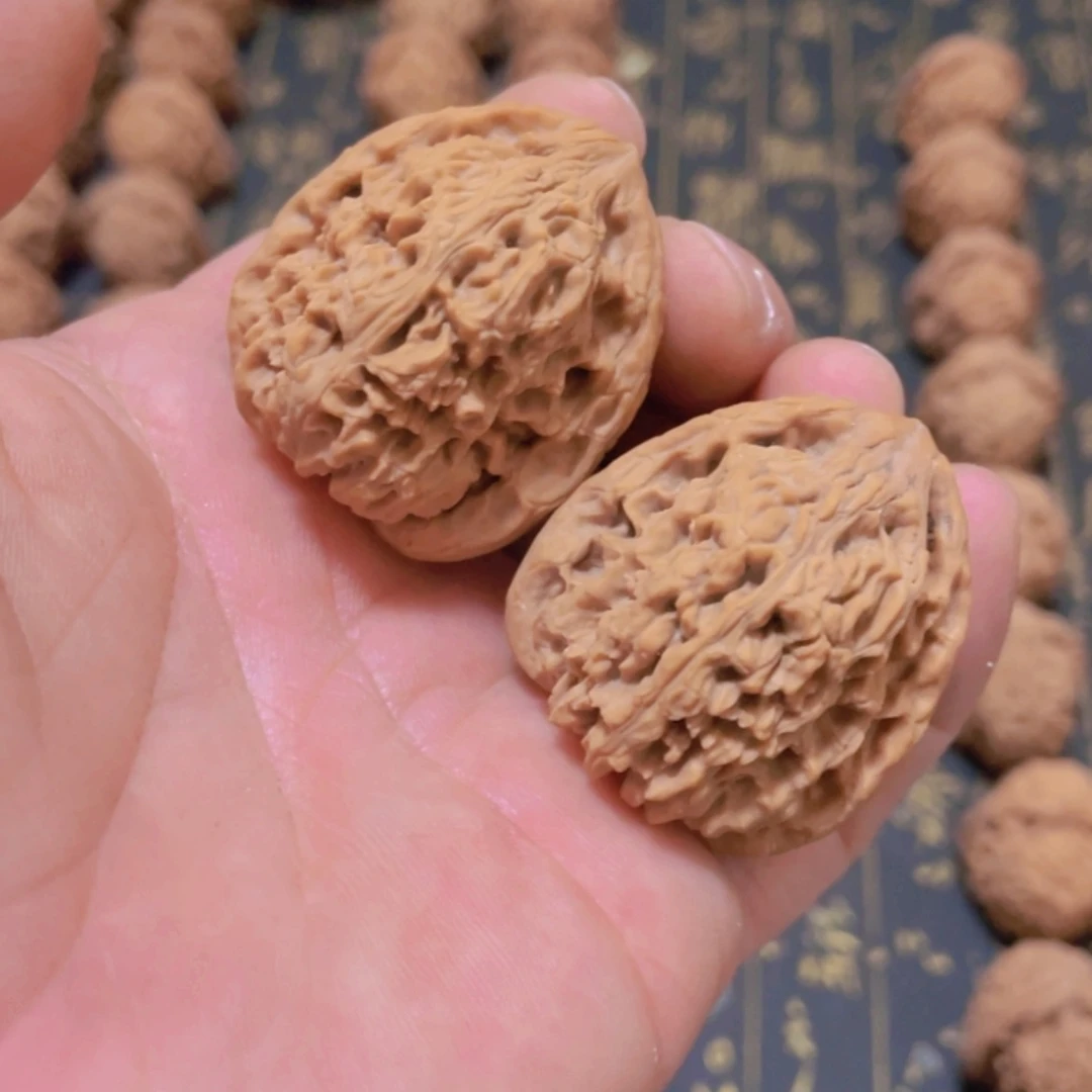 【闪购商品】桃核吊坠大*3