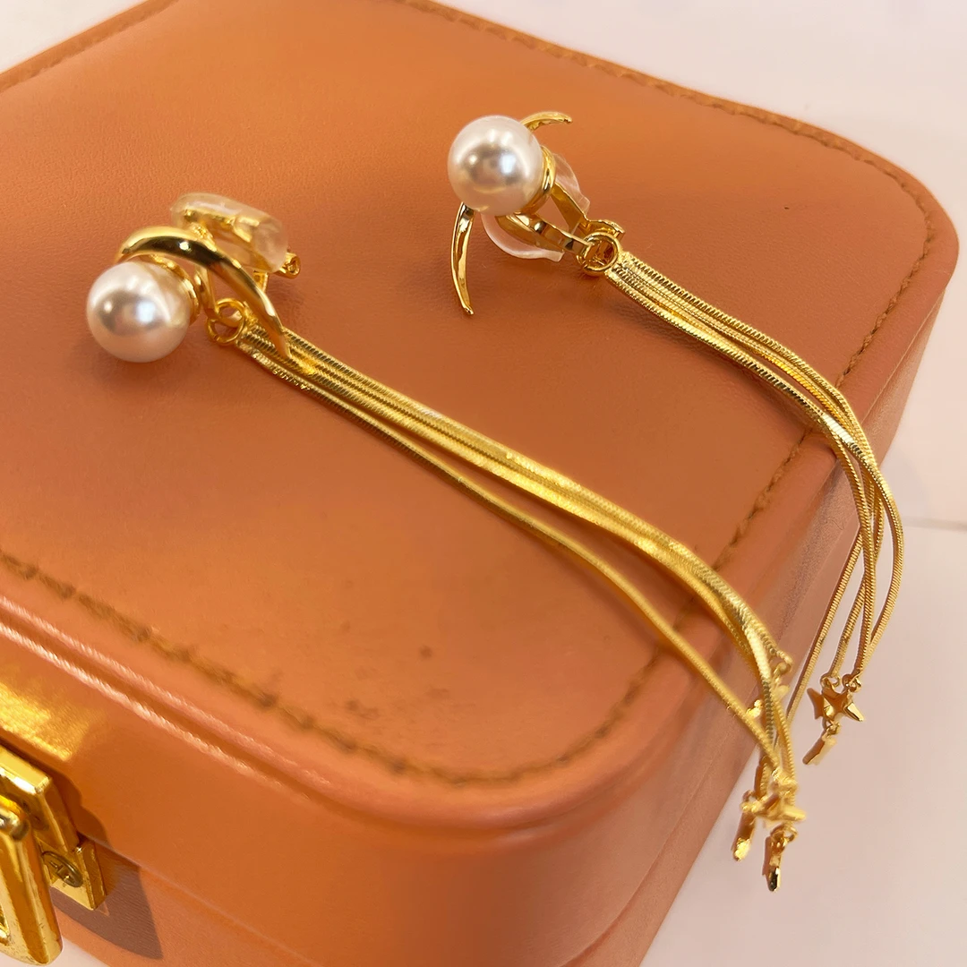 铜合金耳饰 月牙珠珠流苏耳夹无耳洞长款四芒星吊坠小众设计高级