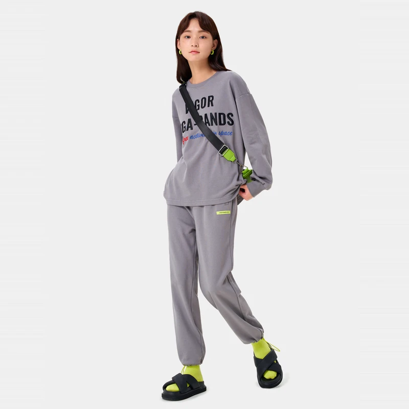 A21女装针织气质时尚小众休闲百搭运动圆领两件套套装R423238014