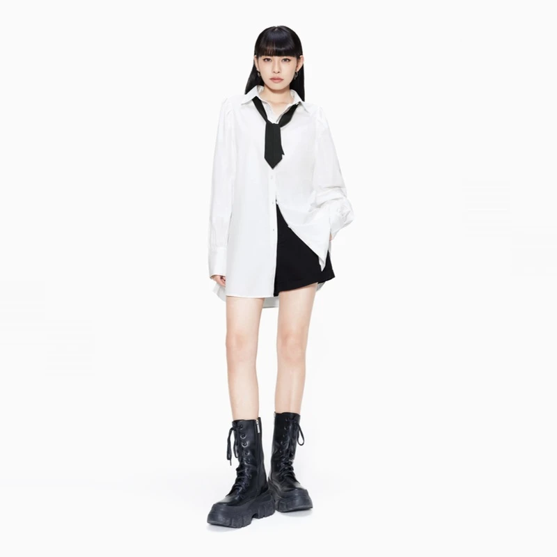 A21女装夏季梭织翻领泡泡袖休闲全开襟上衣长袖衬衫F421210014