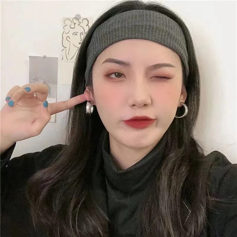 韩国高级感圆圈耳环金属质感耳坠欧美风耳钉小众时尚设计感耳圈潮