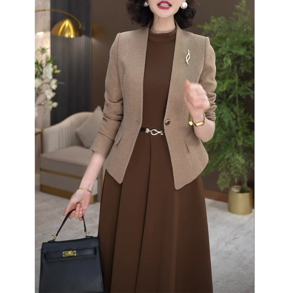 高端时尚气质减龄套装女秋冬新款轻奢洋气显瘦小外套+内搭连衣裙