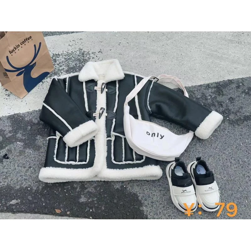 皮面加绒外套23525