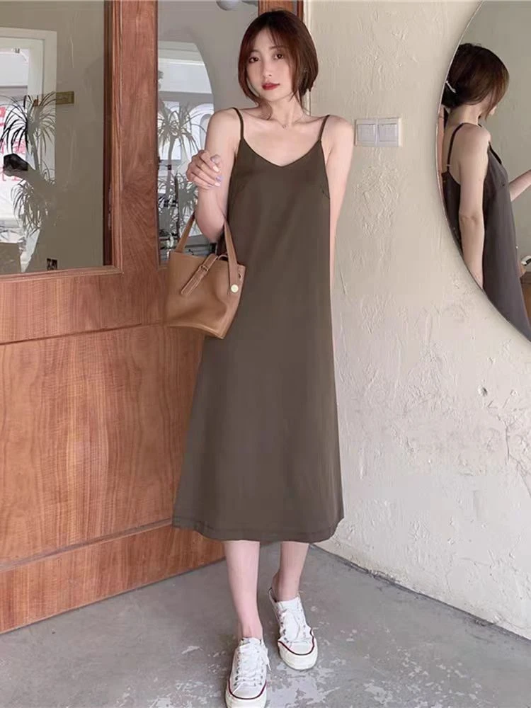 小众V领吊带连衣裙6601