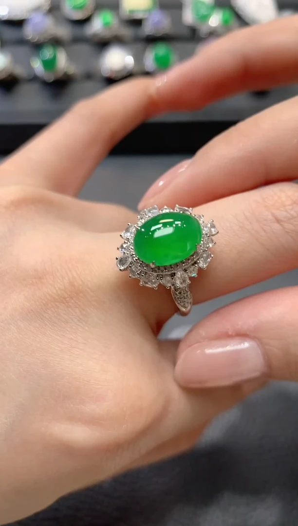 【闪购商品】翡翠戒指18K金镶嵌C63