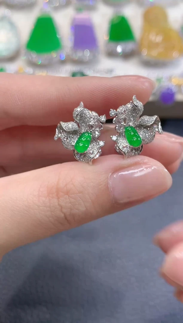 【闪购商品】翡翠耳饰18K金镶嵌A22