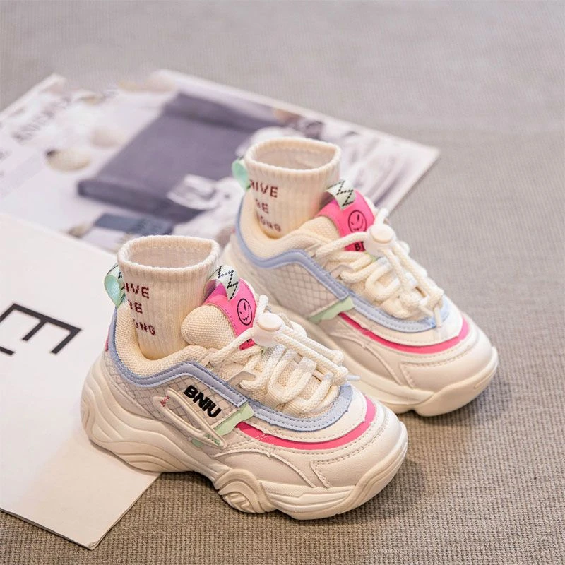 爆款女童鞋子2024年春秋季新款小女孩运动鞋儿童网面鞋百搭中大童