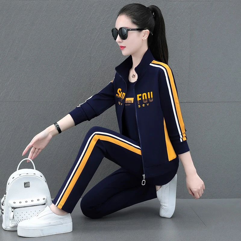 高档运动服时尚休闲运动套装女春秋季中年妈妈装三件套2025新款